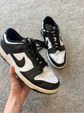 Women’s Nike Panda Black/White Low-Top Sneakers- Size 9.5